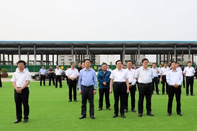 潍坊市委书记、市人大常委会主任惠新安带队对山东吕氏贵宾会健康产业园项目进行观摩点评