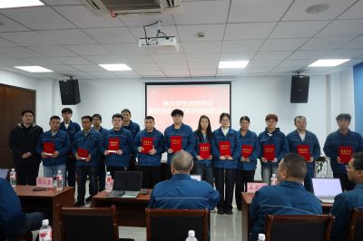 “谢谢你，师傅!”——吕氏贵宾会医药2025优秀师徒同台闪耀！